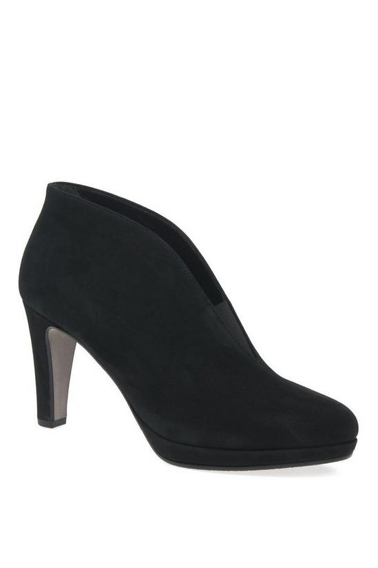 Gabor 'Amien' Ankle Boots 4