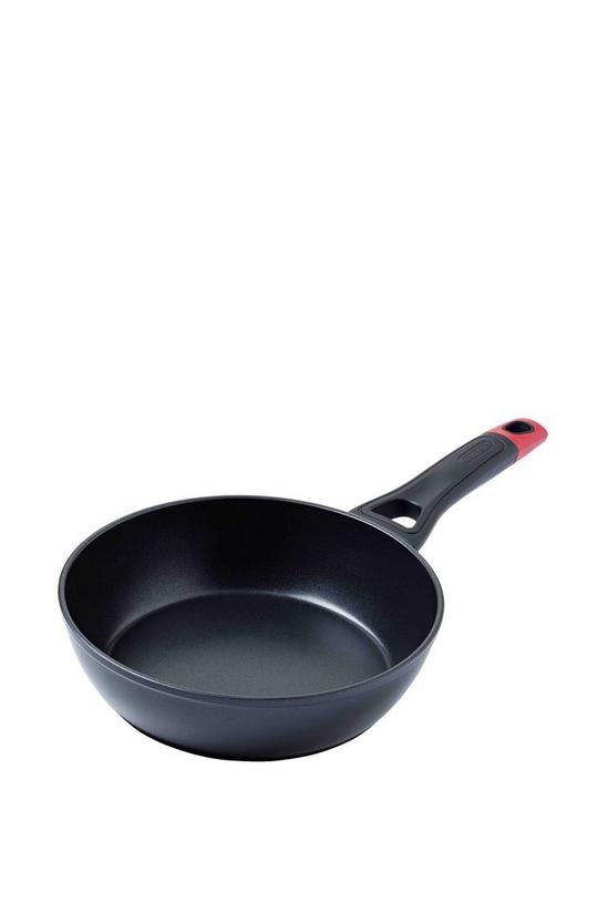Pyrex 'Optima+' 28cm Wok with 22 and 26cm Fry Pans 5
