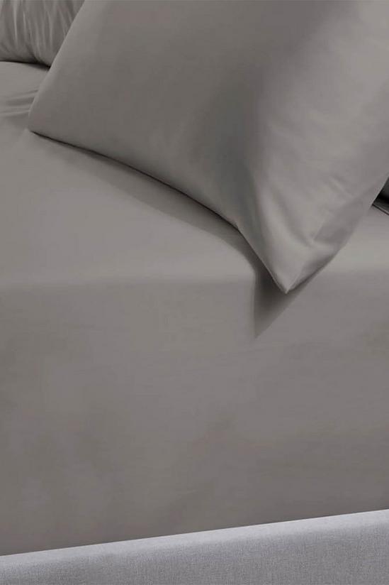 The Linen Consultancy 'TLC 5 Star Hotel Concept' 240TC Fitted Sheet 1