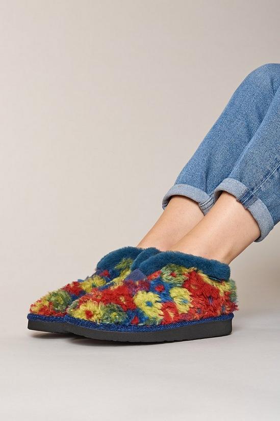 Moshulu 'California' Fluffy Floral Bootie Slippers 1