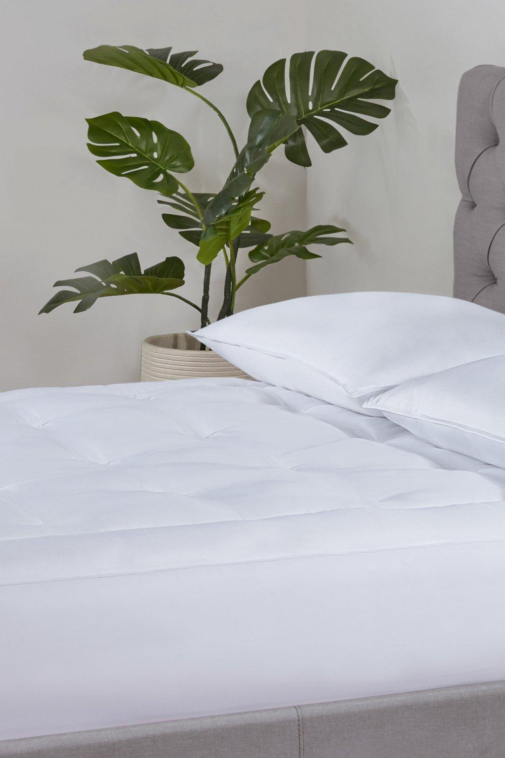 Hotel Collection Lycocell Mattress Protector