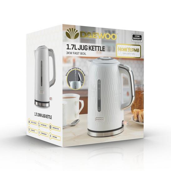 Daewoo Honeycomb Kettle 1.7 Litre 3KW Cordless Fast Boil Textured White 6