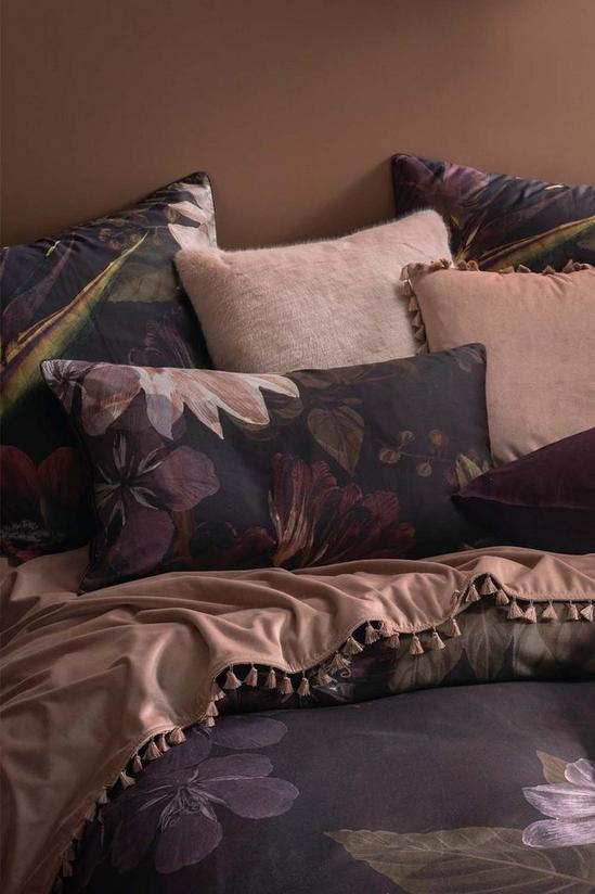Linen House Neve Dark Floral Pillowcase Set 1