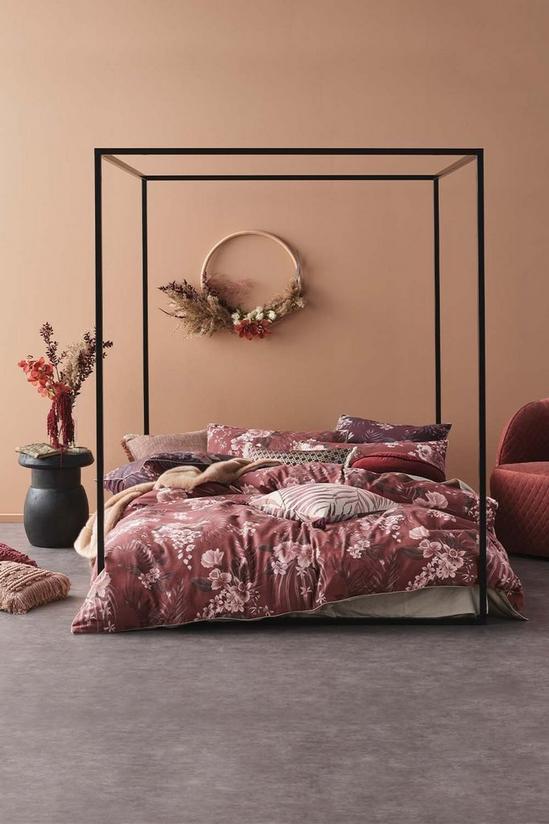 Linen House Taira Gauche Floral Duvet Cover Set 1
