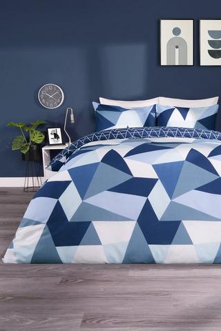 Product Geometric Shapes Duvet Cover with Pillowcase Set Bedding Quilt Navy