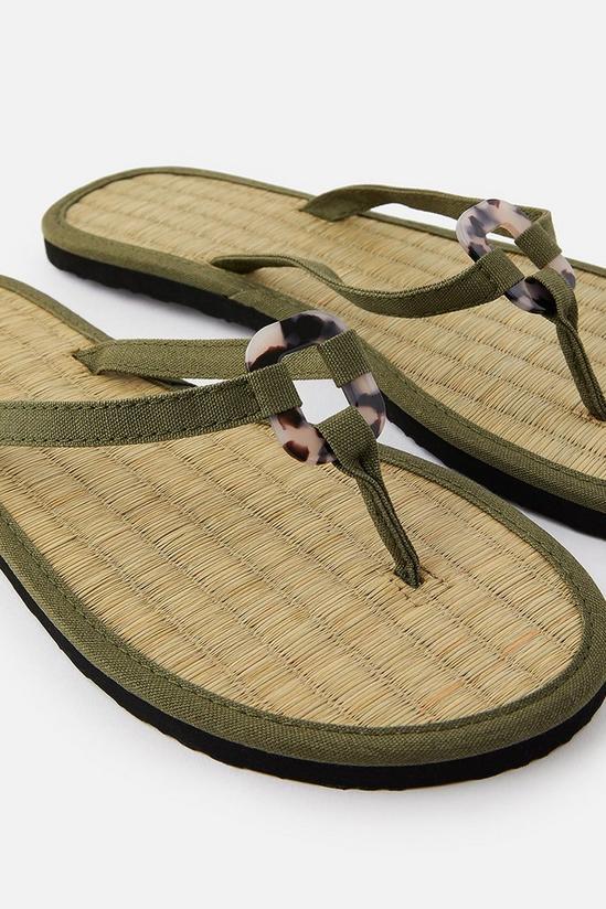 Accessorize Resin Ring Seagrass Flip Flops 3