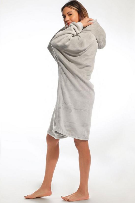 Light & Shade Oversized Blanket Hoody 6