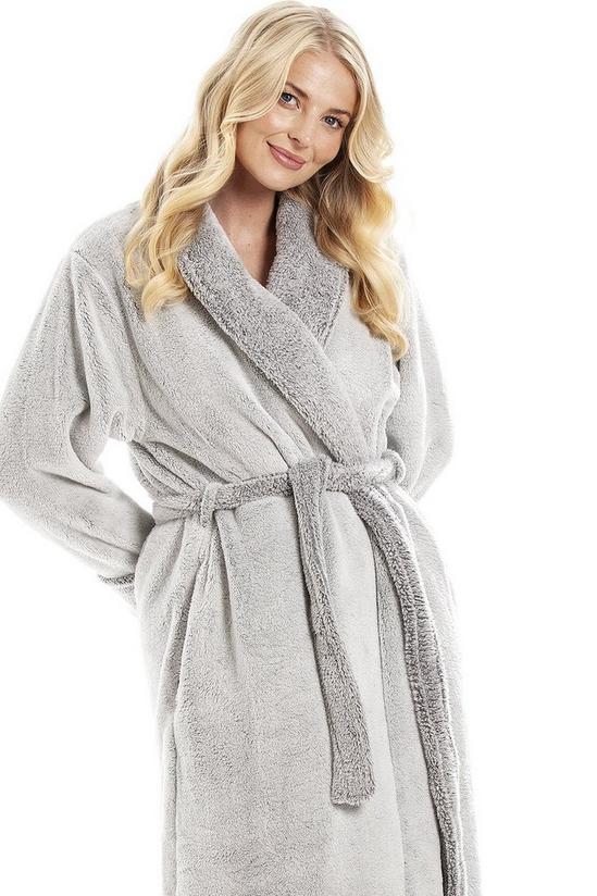 Camille Deep Pile Fluffy Bathrobe With Reverse Collar and Cuffs 3