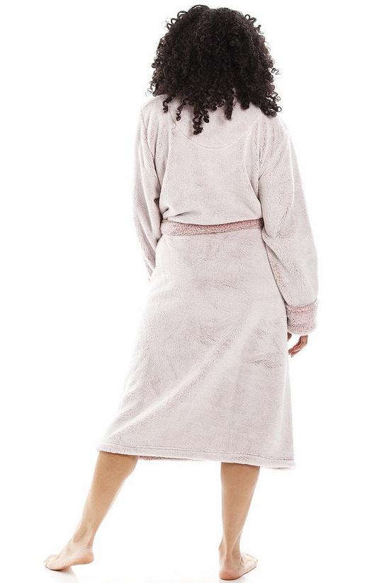 Camille Deep Pile Fluffy Bathrobe With Reverse Collar and Cuffs 5