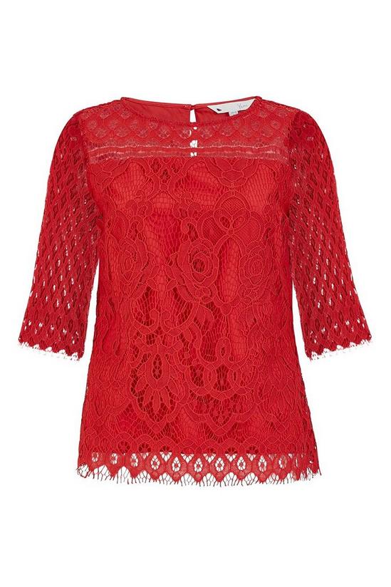 Yumi Curve Lace Top 2