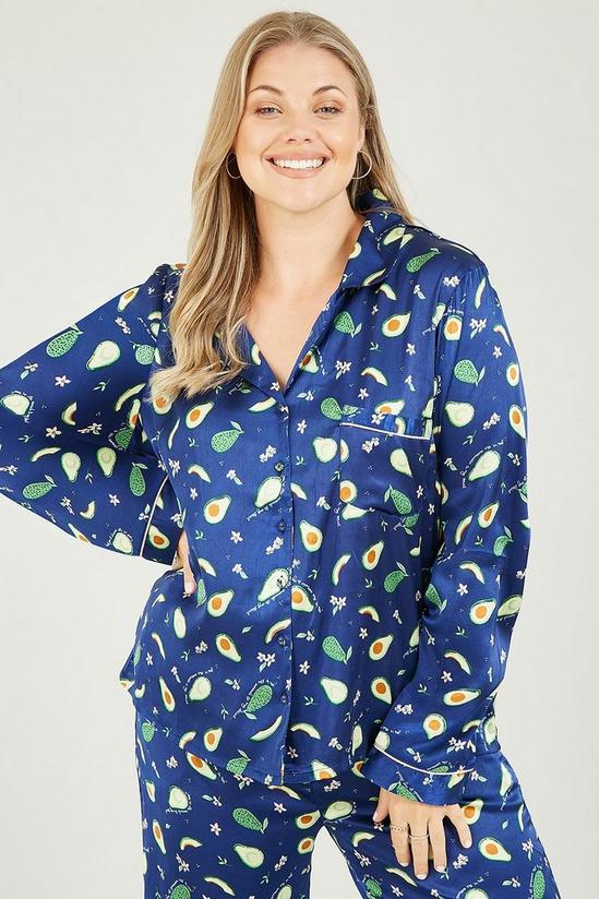 Yumi Curve Plus Size Navy Avocado Print 'Oksana' Satin Pyjamas 2