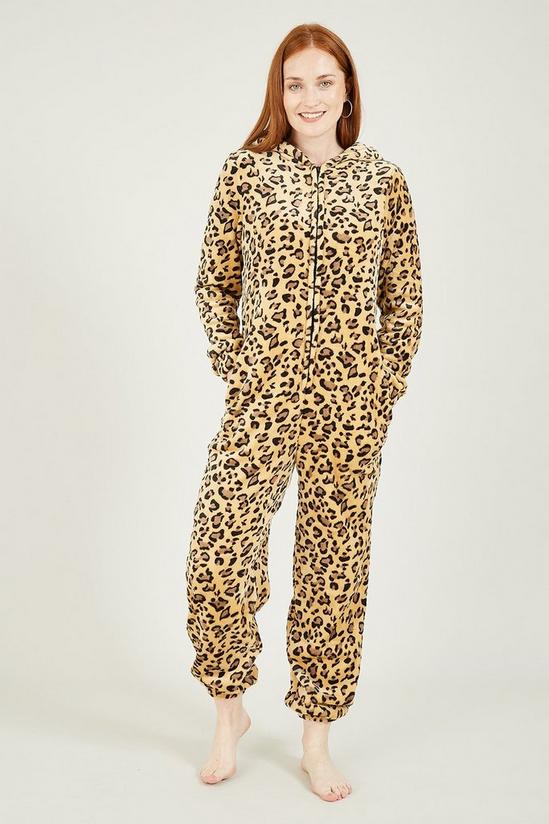 Yumi Brown Fleece 'Hibba' Leopard Print Onesie with Pockets 1