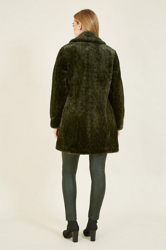 Yumi Green Lux Leopard Print 'Lola' Faux Fur Coat 3