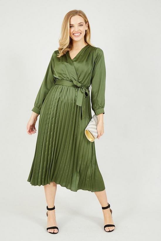 Yumi Green Long Sleeve 'Anita' Wrap Dress 1