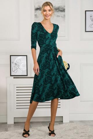 37 Best Party Dresses For Every Occasion - Parade