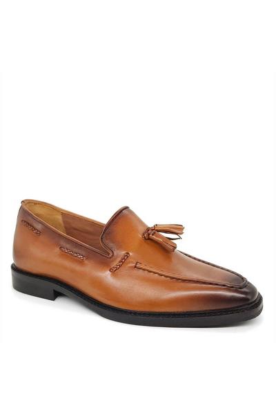 Beddington Leather Slip On Tassel Loafer Shoes