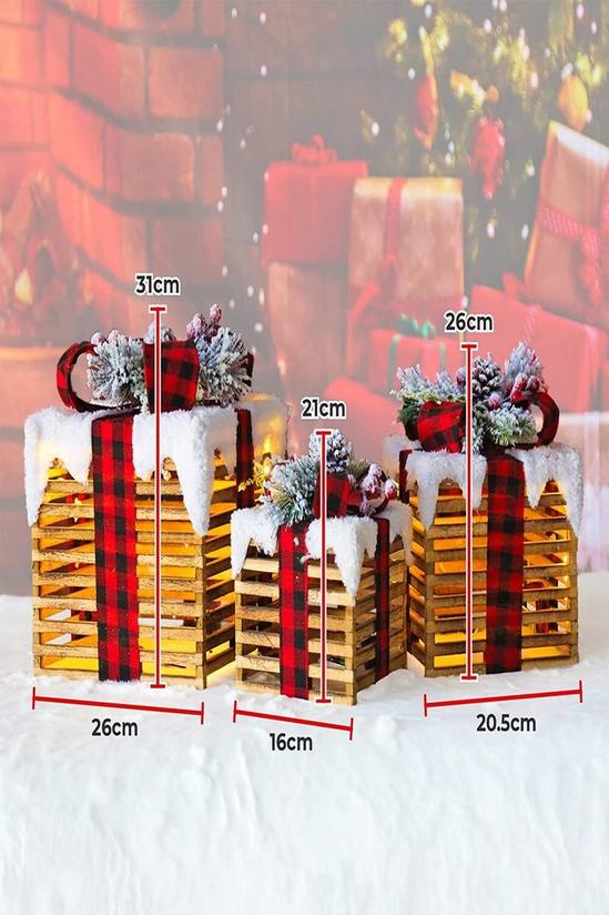 Netagon Set of 3 Under Christmas Tree Festive Battery Operated LED Light Up Presents Gift Boxes- Red Tartan 2