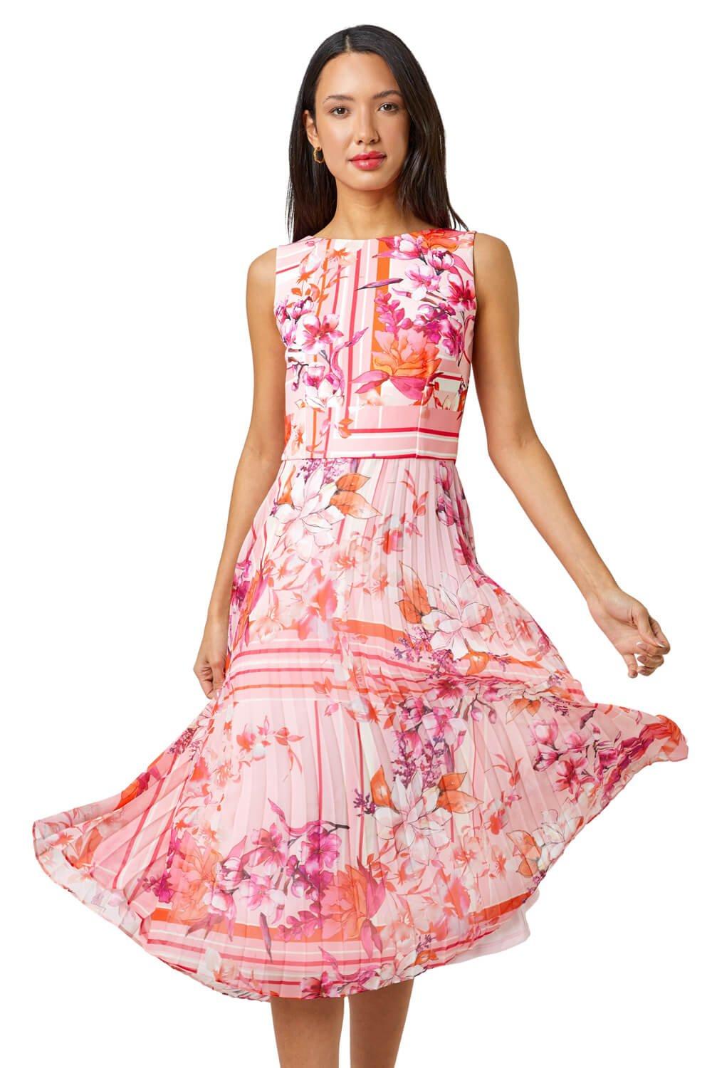 Floral Print Fit And Flare Pleated Dress