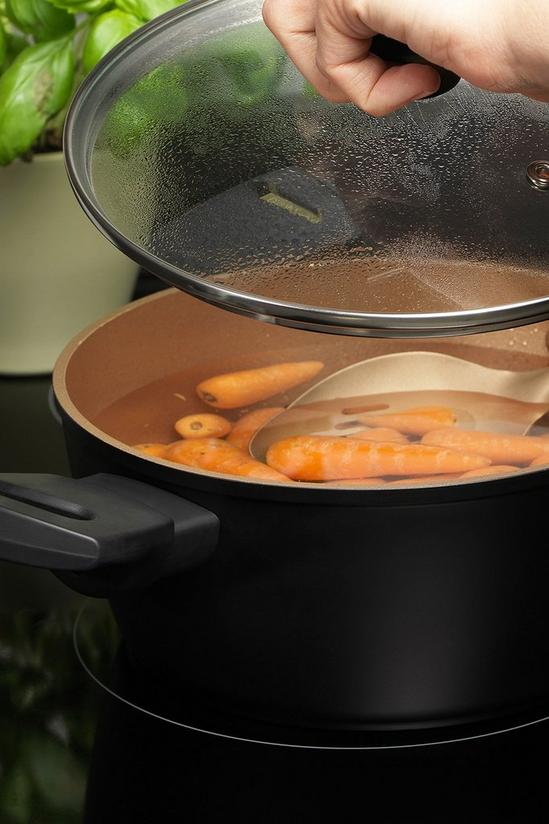 Russell Hobbs Black and Gold Opulence Collection  Non-Stick 20 cm Stockpot 4