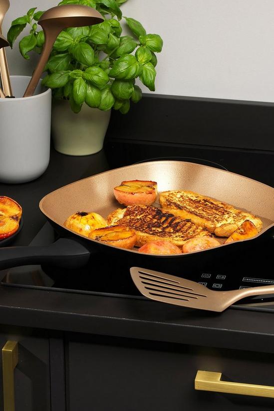 Russell Hobbs Black and Gold Opulence Collection Non-Stick 28 cm Griddle Pan 6