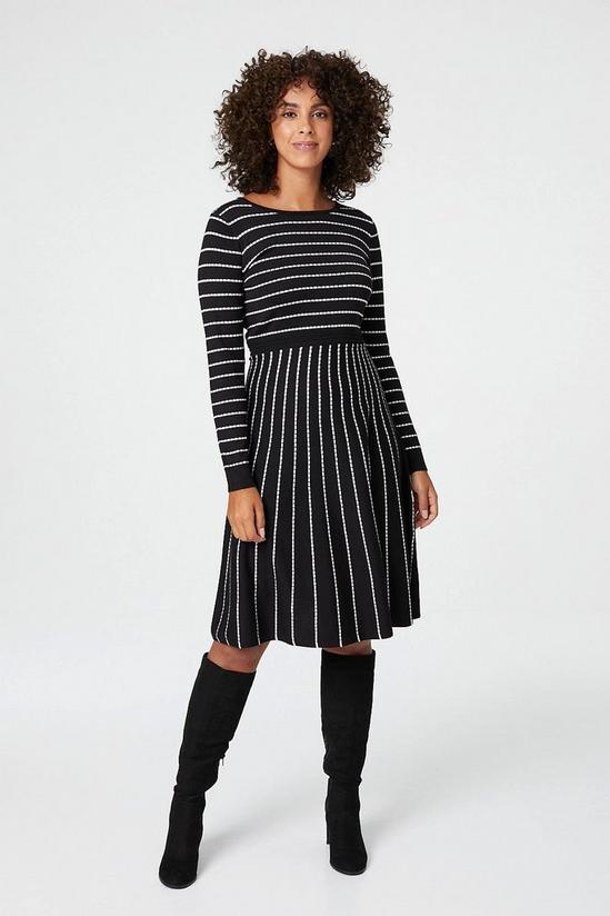 Izabel London Striped Long Sleeve Knit dress 4