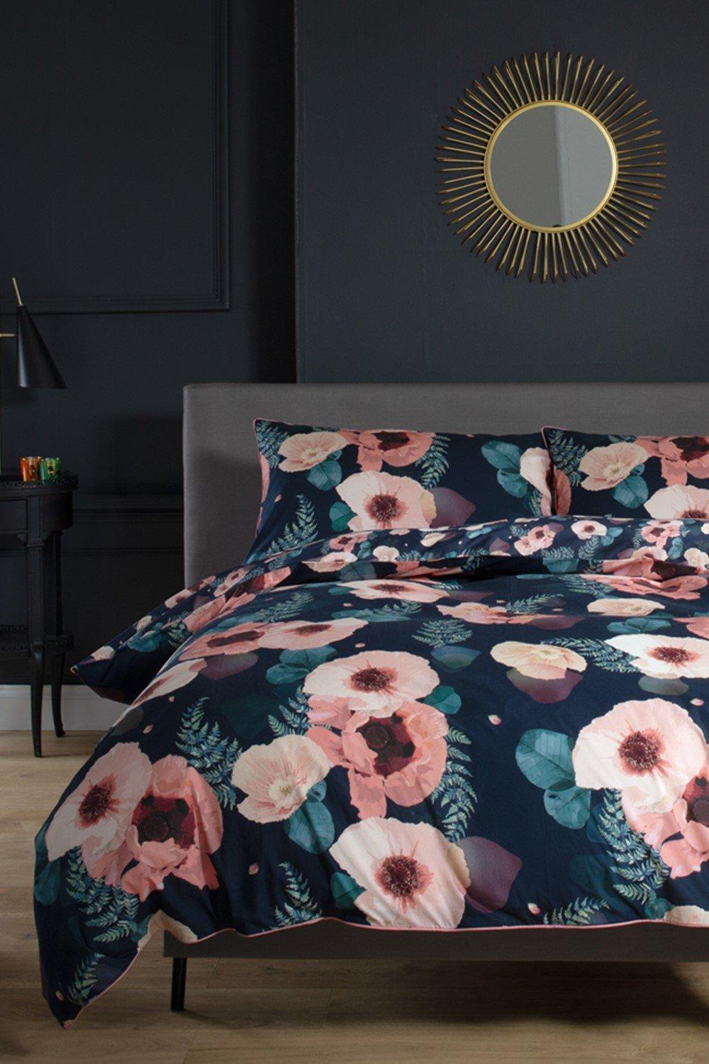 Luxurious Poppy Printed 180 Thread Count Soft Cotton Digital Printed Reversible Duvet Cover Set