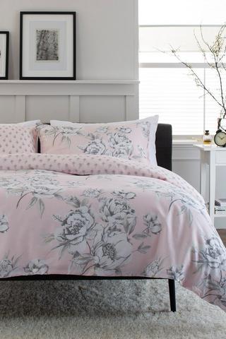 Product St George Pink  200 Thread Count Cotton Rich  Reversible Duvet Cover Set Pink