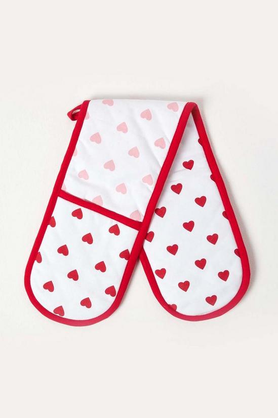 Homescapes Red Hearts Cotton Double Oven Glove 1