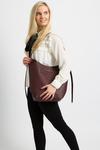 Pure Luxuries London 'Hoxton' Leather Shoulder Bag thumbnail 2