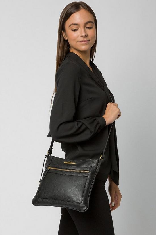 Pure Luxuries London 'Lewes' Leather Cross Body Bag 2