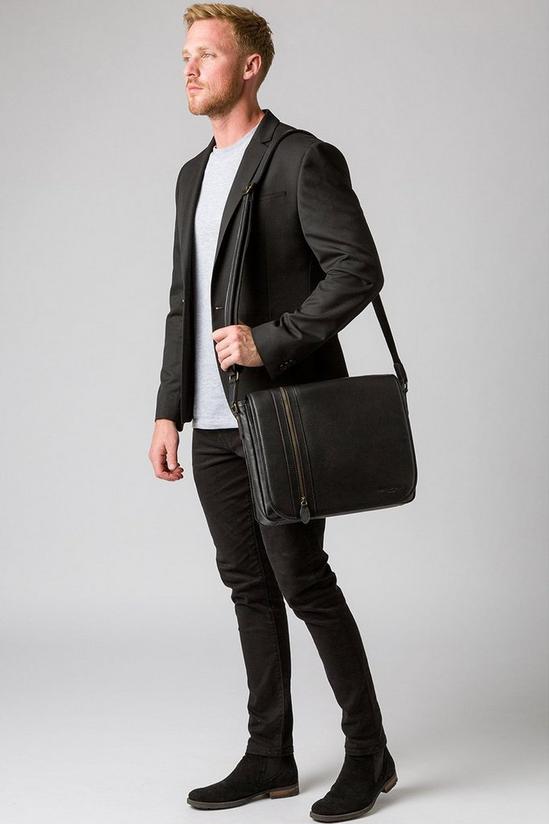 Pure Luxuries London 'Jefferson' Leather Messenger Bag 2