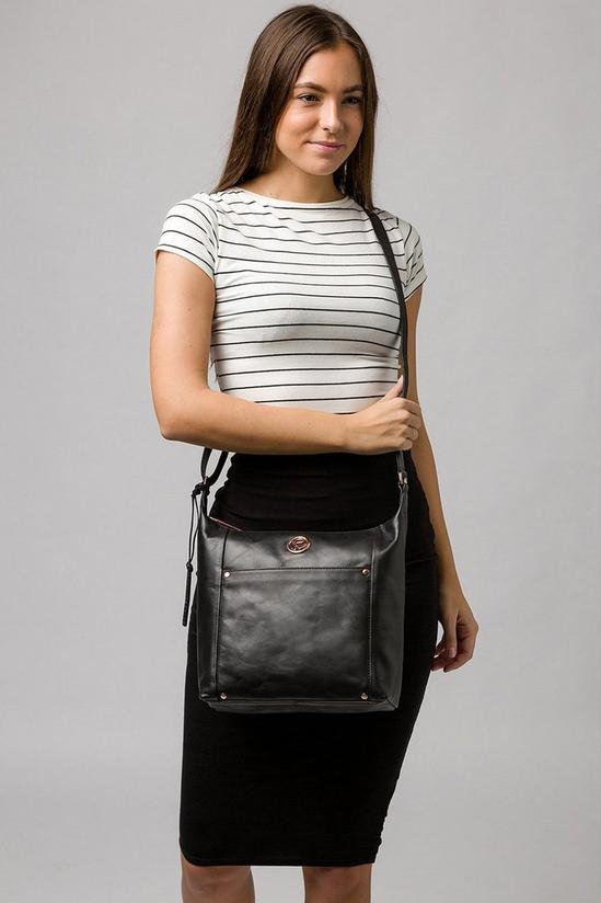 Pure Luxuries London 'Miro' Leather Shoulder Bag 2