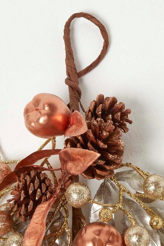 Homescapes Champagne Pinecone & Apples Christmas Teardrop Swag 3