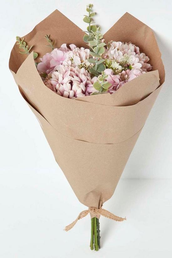 Homescapes Pom & Daisy Pink Artificial Bouquet in Brown Paper 2