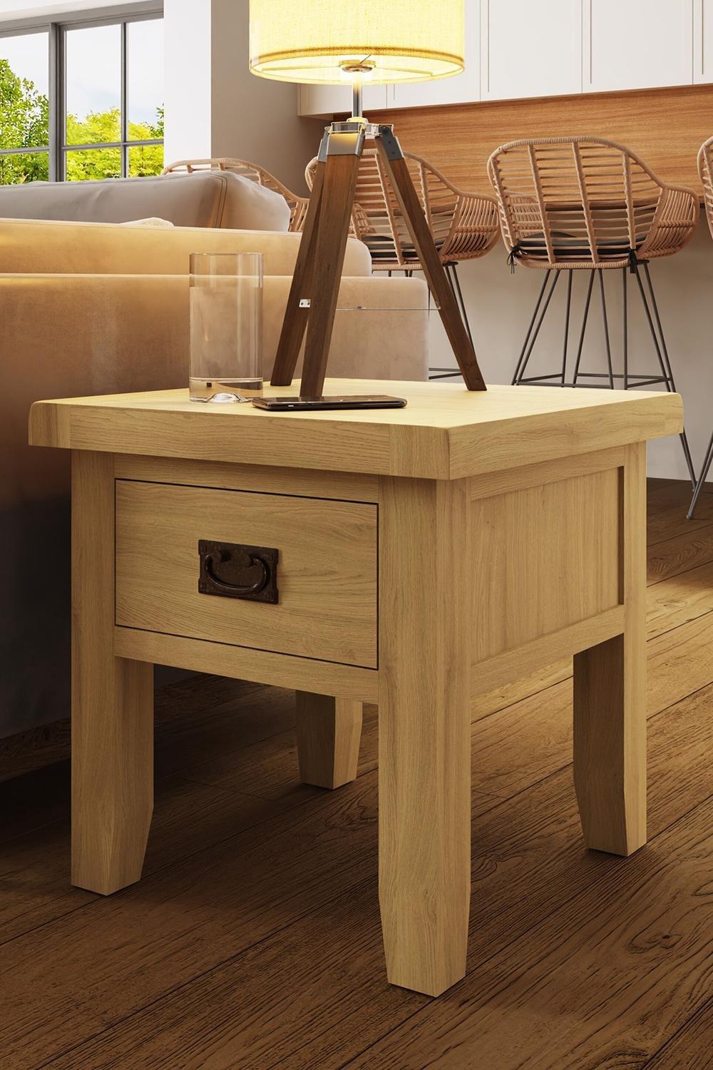 Ready Assembled Solid Oak Side/Lamp Table