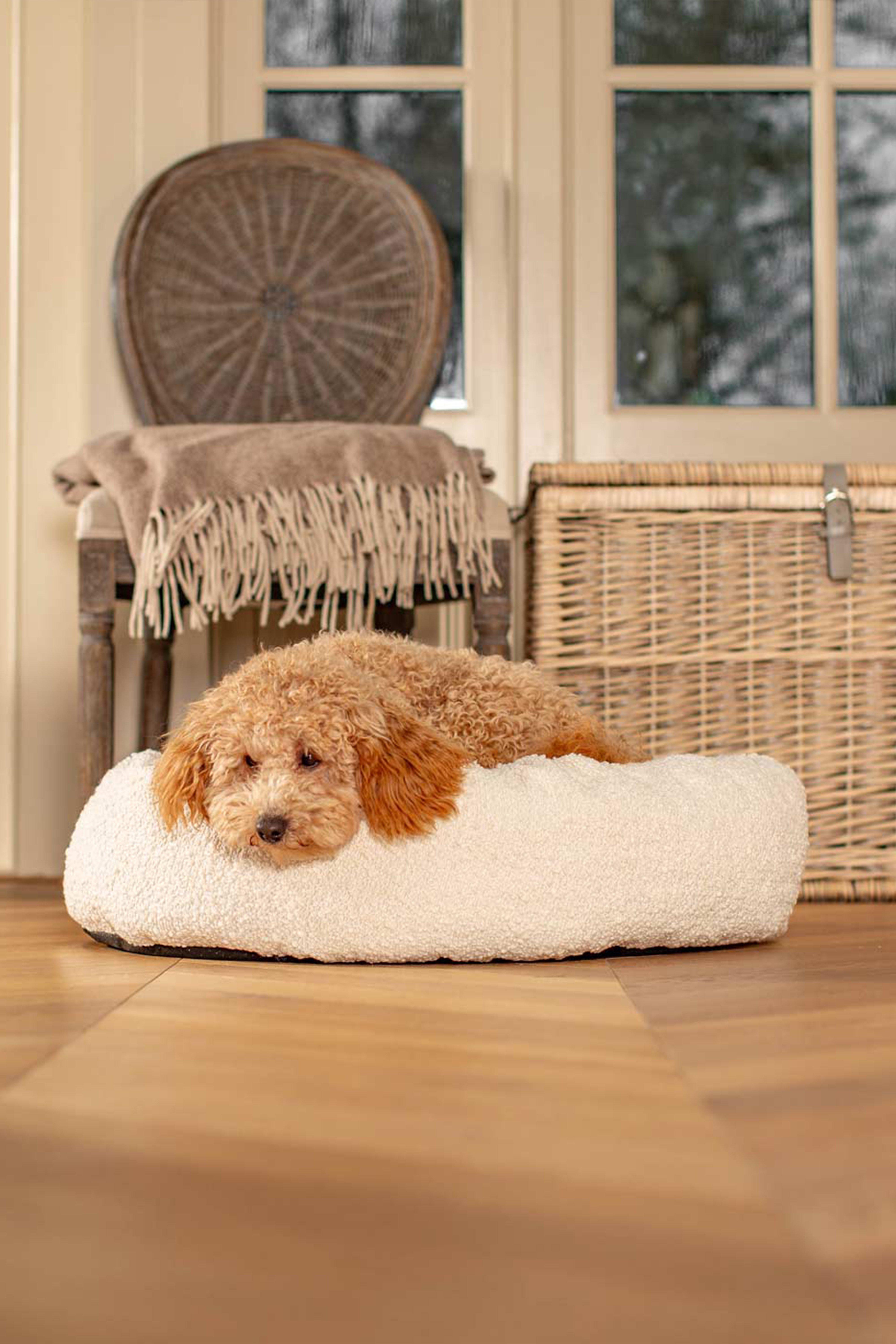 Donut Bed in Ivory Boucle