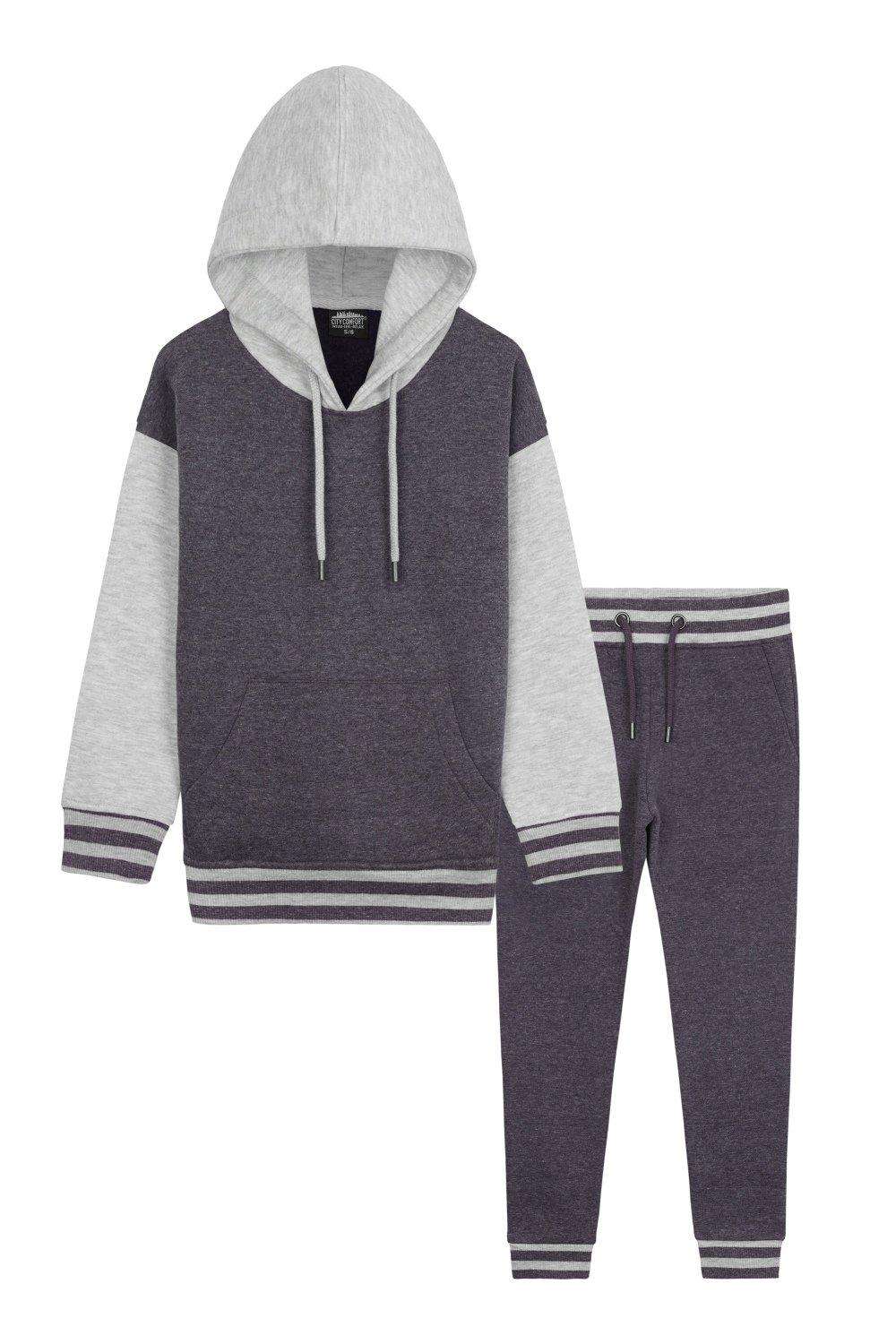 Tracksuit Set - Over The Head Hoodie And Joggers