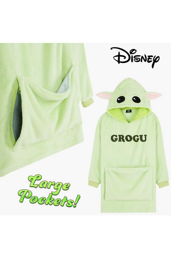 Disney The Mandalorian Baby Yoda Kids Hoodie Blanket And Cushion 2-In-1 4