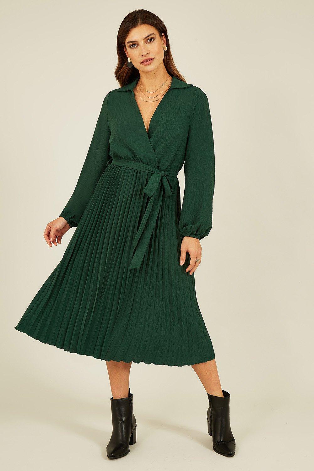 Green Long Sleeve Wrap Pleated Midi Dress
