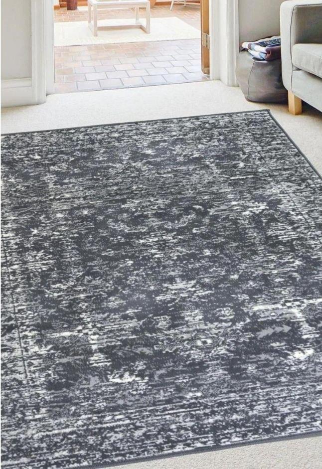 Maestro Collection Vintage Design Rug in Charcoal - 3118 GB25