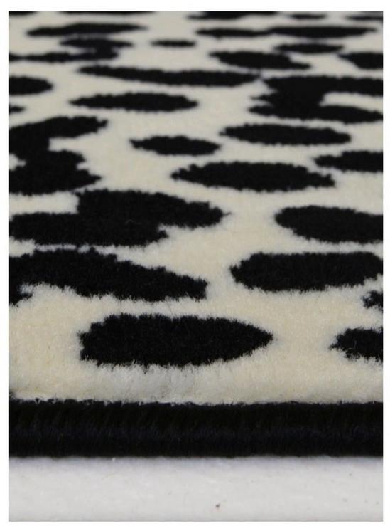 THE RUGS Maestro Collection Dalmation Design Rug in Black & White | 46-3616 3