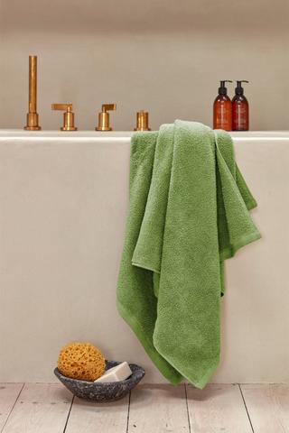 Floral Serenity Khaki and Burgundy 6 pc Bath Towel Set