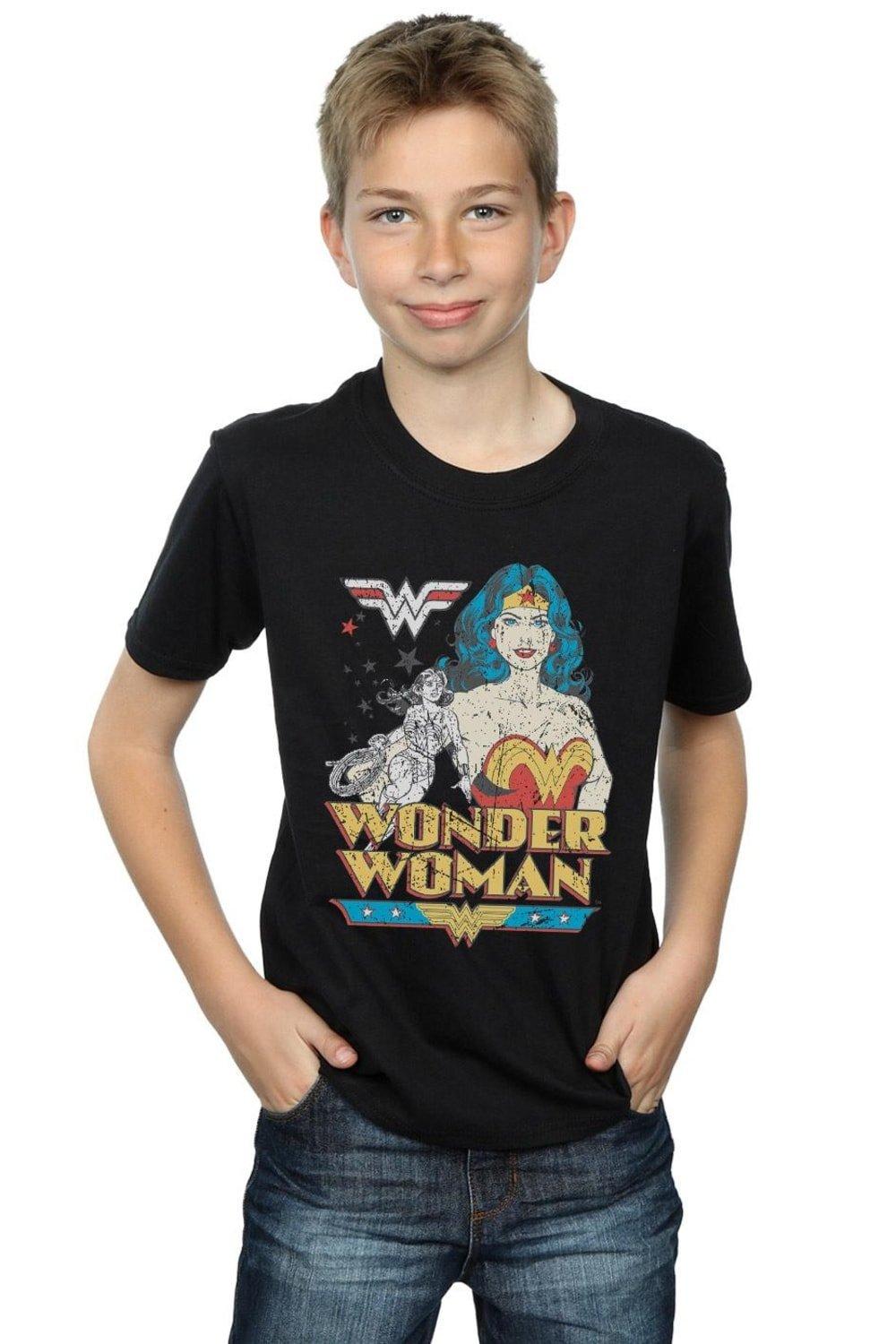 Wonder Woman Posing T-Shirt