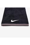 Nike Fundamental Contrast Design Towel thumbnail 4