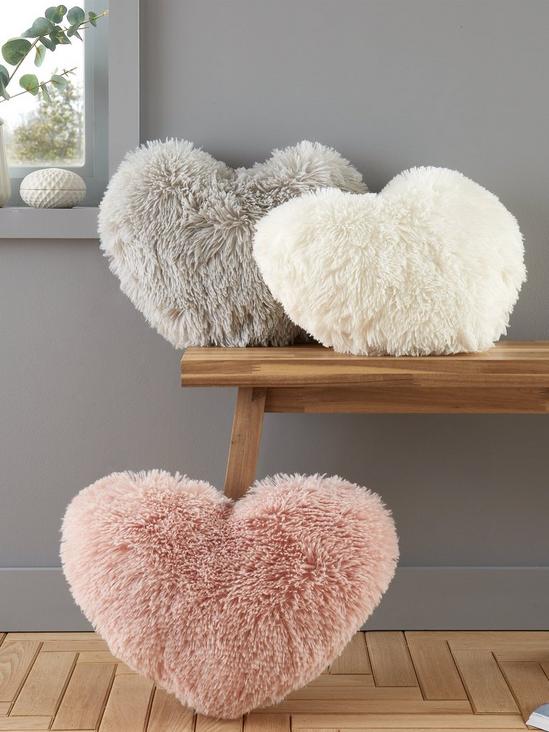 Catherine Lansfield 'Cuddly' Faux Fur Heart Cushion 2