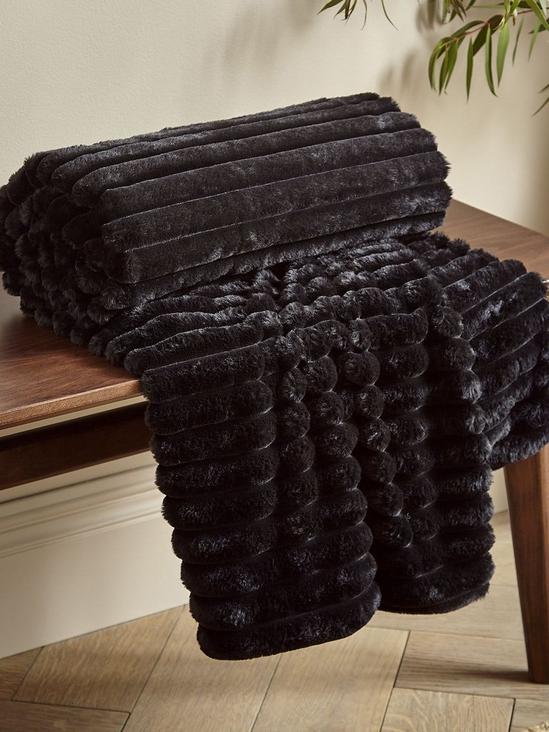 Catherine Lansfield 'Cosy Ribbed'  Blanket Throw 1