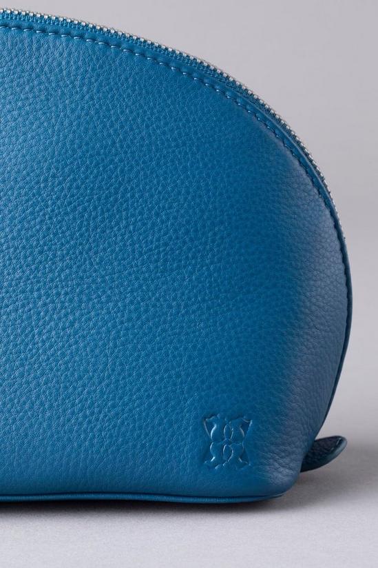 Lakeland Leather 'Arnside' Large Leather Make Up Bag 2