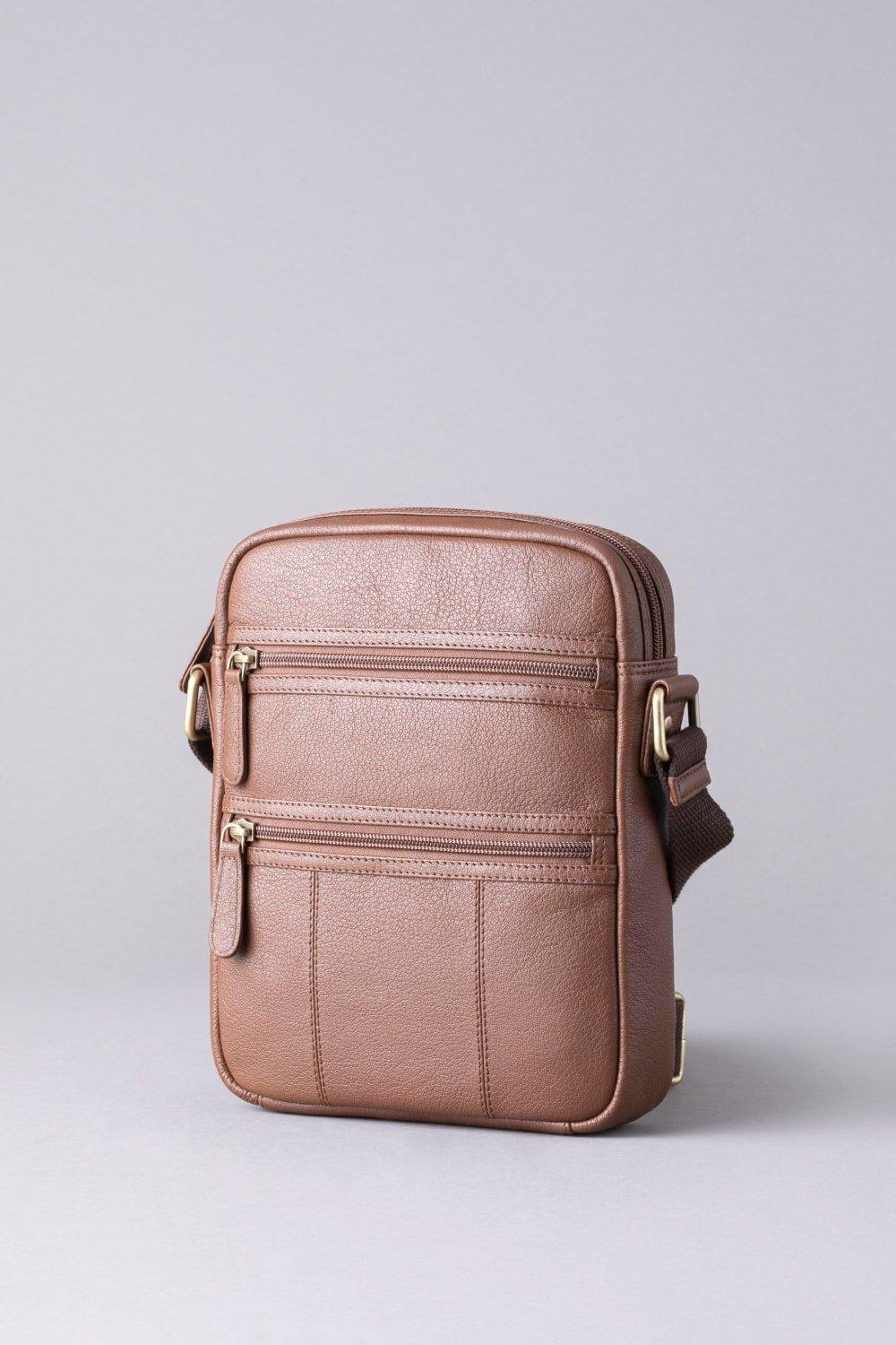'Buffalo Explorer' Leather Messenger Bag