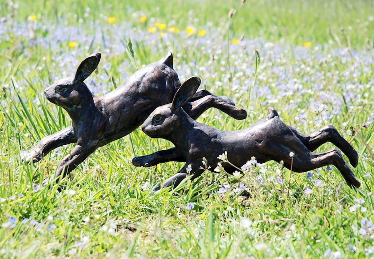 Running Rabbits Garden Sculpture Cast Iron Ornament