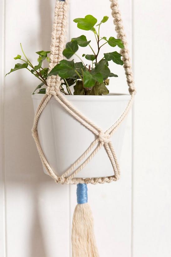 Wool Couture Two Sisters Plant Hanger Macrame Kit 3